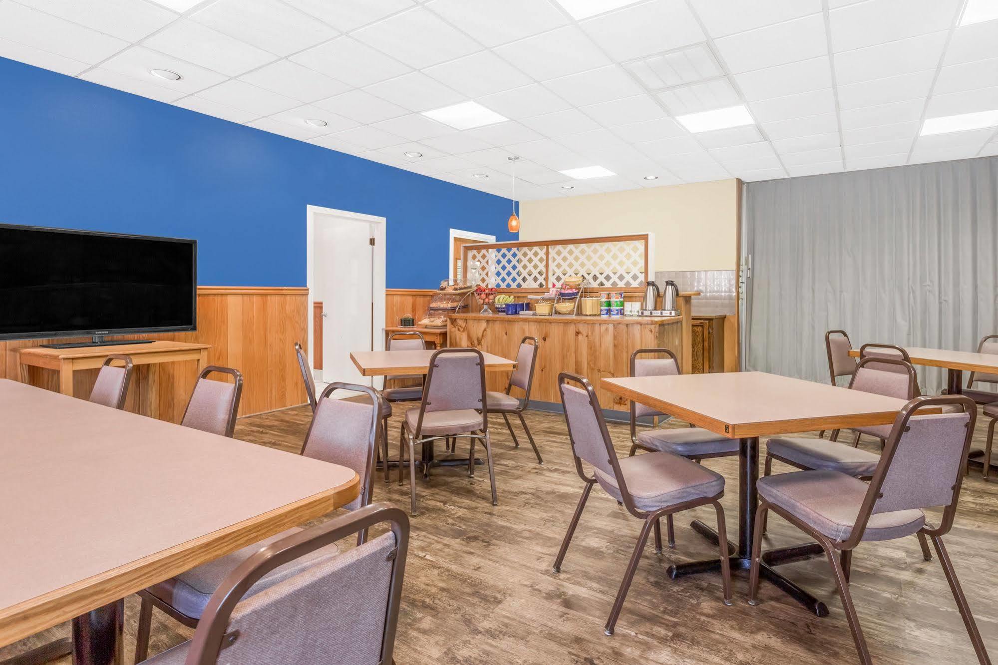 Days Inn By Wyndham Jefferson Dış mekan fotoğraf